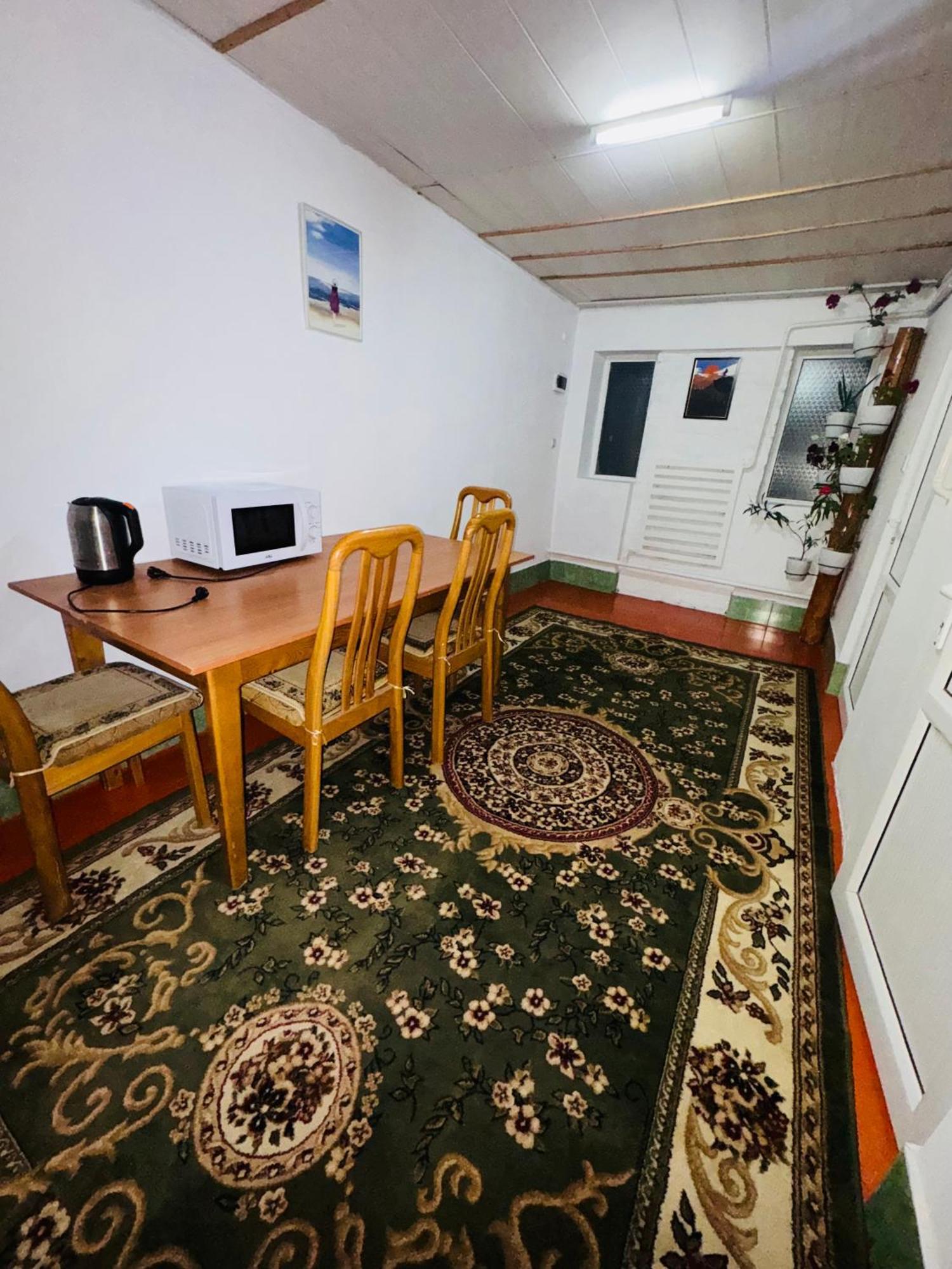 Home Каракол Екстериор снимка