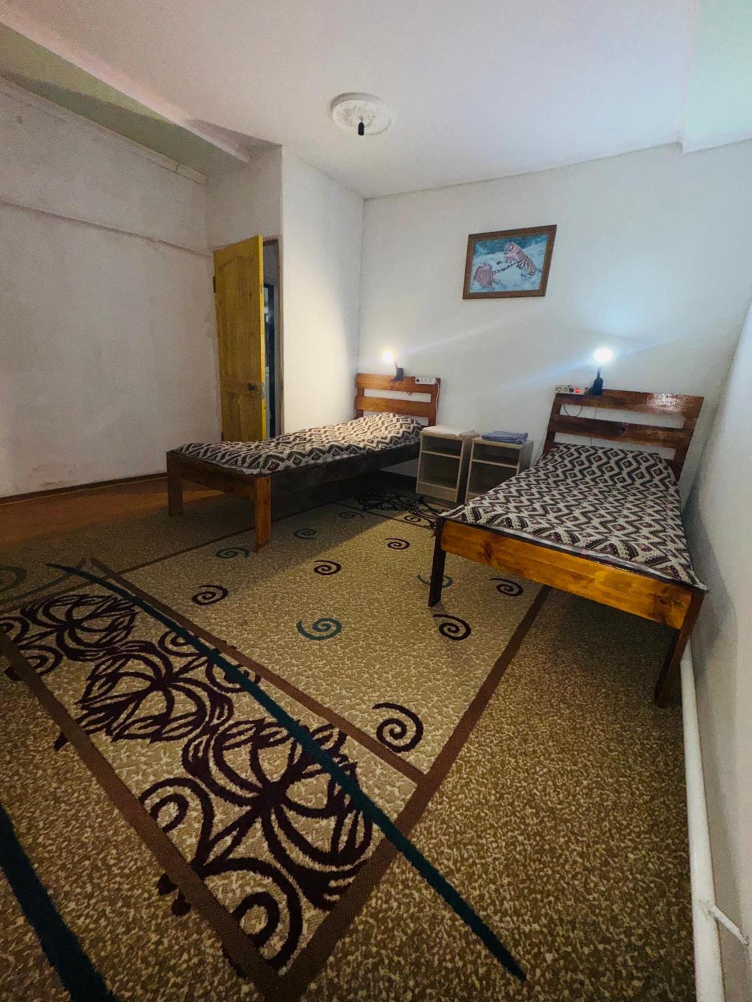 Home Каракол Екстериор снимка